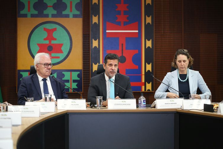 20-05-2026 - O ministro da Educação, Leonardo Barchini, durante apresentação dos resultados da PND e Enade das Licenciaturas de 2025. Foto: Fábio Nakakura/Ministério da Educação