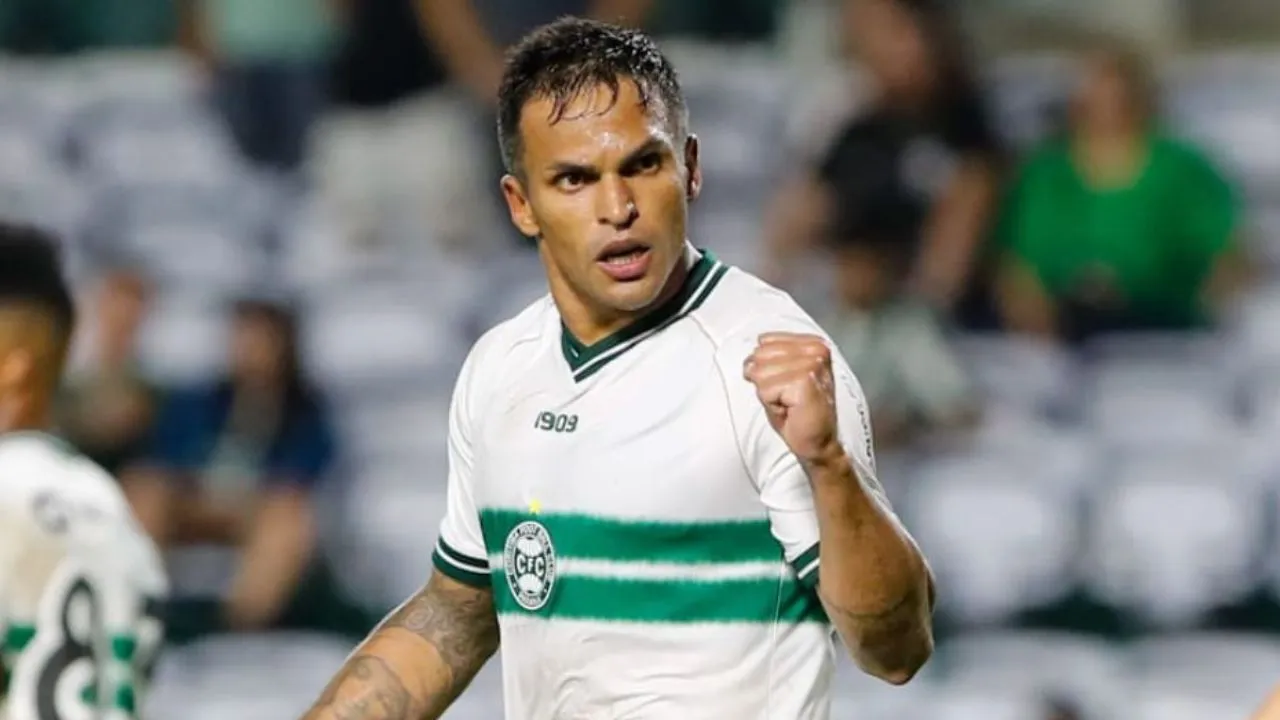 Robson pelo Coritiba