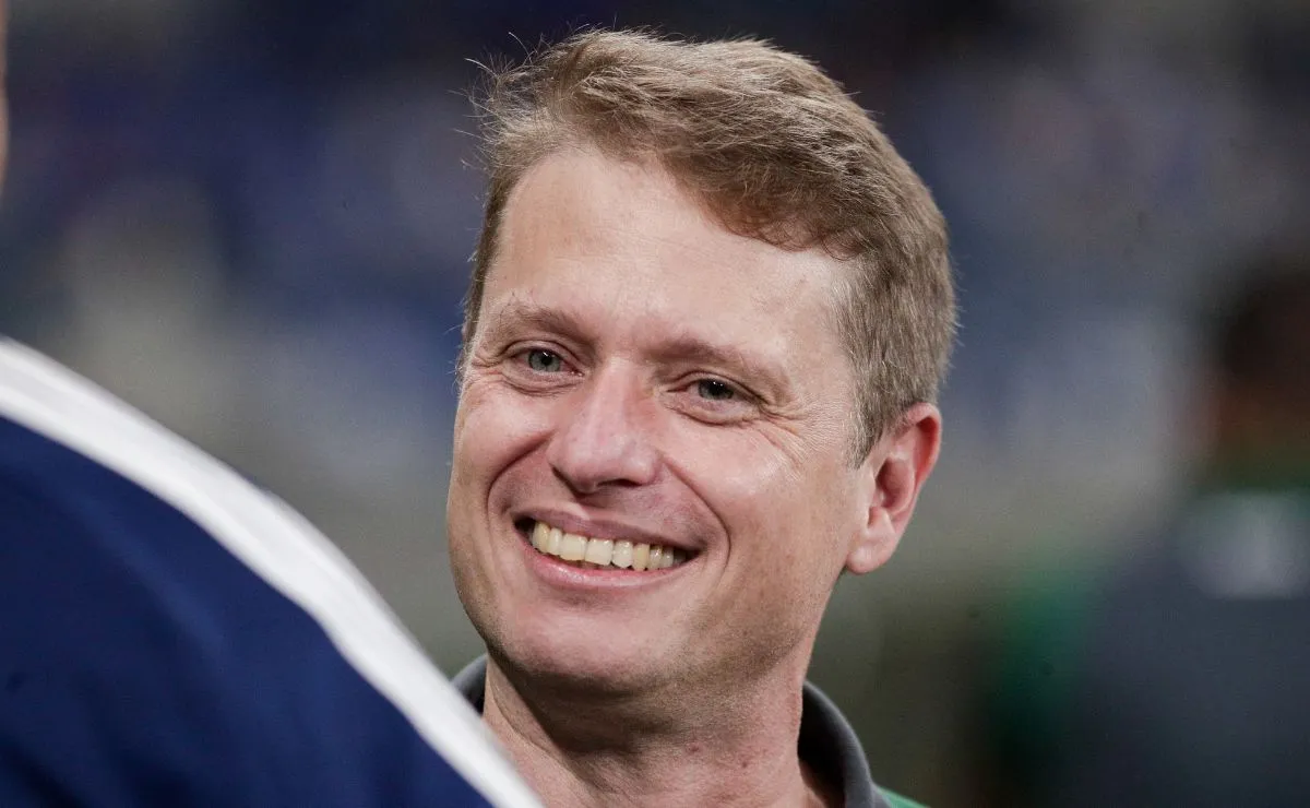 Fernando Seabra, técnico do Coritiba, durante partida no Couto Pereira