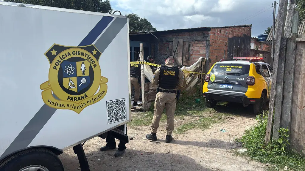 Periciado no local pela Polícia Científica, o corpo de Luciene foi encaminhado para a sede do órgão estadual, onde passou por exames complementares