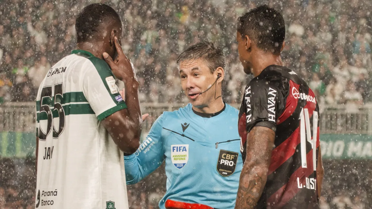 Atletiba afetado pelas condições climáticas.