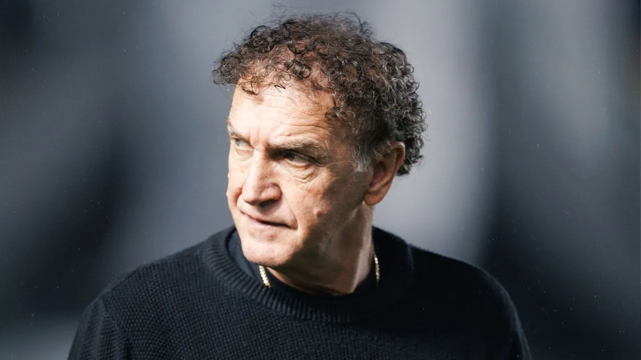 Cuca, técnico do Santos.